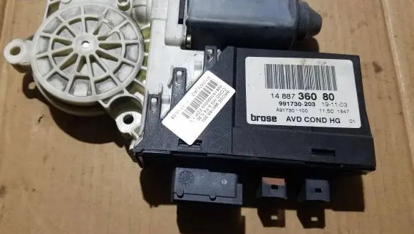 Fiat Ulysse Front door window regulator motor 1488736080 A91730100 991730203