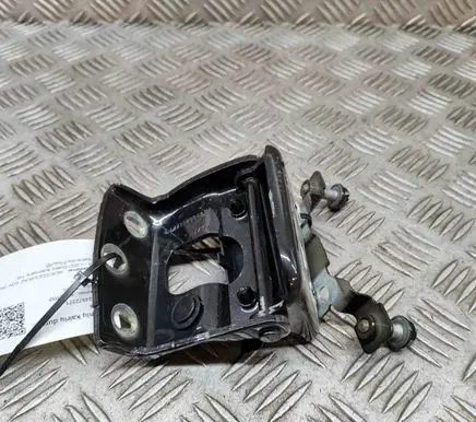 Mercedes-Benz EQV 447 Tailgate/trunk/boot hinge A4477400037