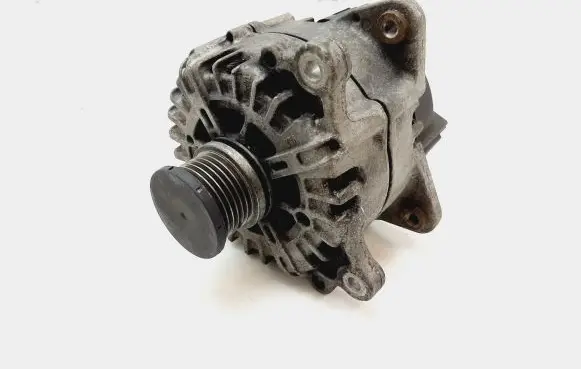 Audi A6 S6 C7 4G Generator/alternator 03L903017 03L903017B 2614130C