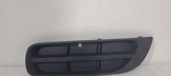 Skoda Fabia Mk2 (5J) Front bumper lower grill 5J0807367