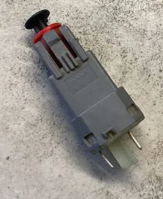Saab 9-5 Clutch pedal sensor 5104401