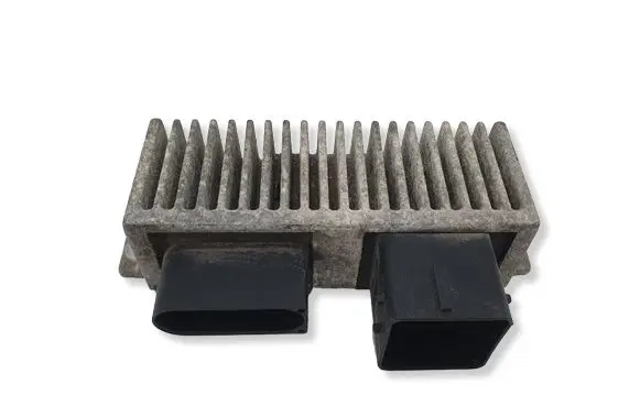 Renault Trafic III (X82) Glow plug pre-heat relay 8200558438