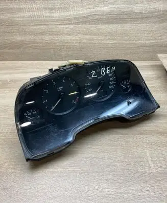 Opel Zafira A Speedometer (instrument cluster) 09228762