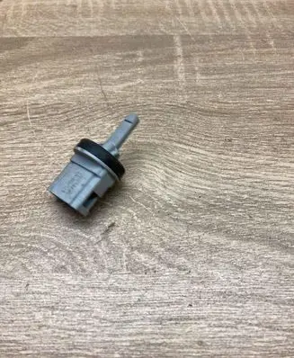 Volkswagen Touareg I Interior temperature sensor 1K0907543A 280406