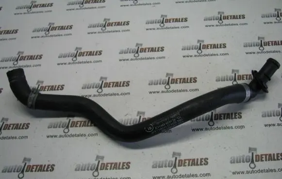 Mercedes-Benz E W211 Engine coolant pipe/hose A2118302615