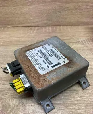 Chrysler Voyager Airbag control unit/module 04686256 0285001093 WithPlug