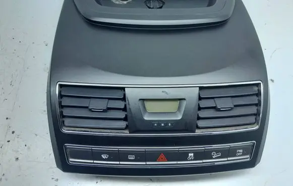 SsangYong Rexton I Center console 8520008D21