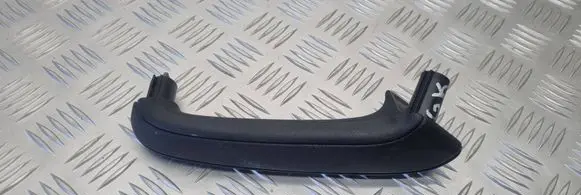 Volkswagen PASSAT B3 Rear door handle trim 357867179