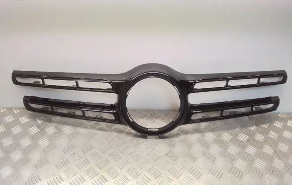 Mercedes-Benz GLE AMG (W166 - C292) Front bumper upper radiator grill A1668850523 A1668850140
