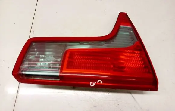 Citroen C5 Tailgate rear/tail lights 89032711