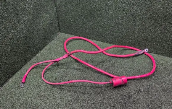 Renault Master III Positive cable (battery) 8200953147