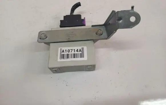 Toyota Avensis T250 Window wiper relay 8594005020