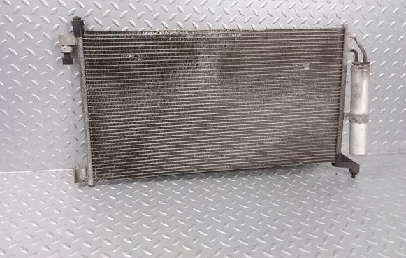 Nissan Tiida C11 A/C cooling radiator (condenser)