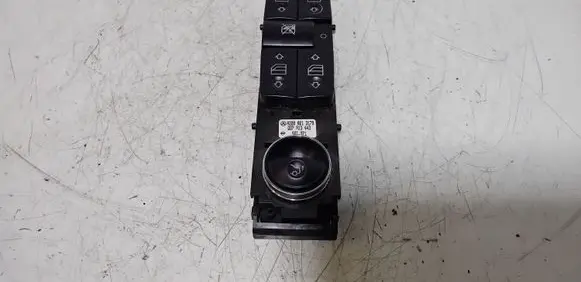 Mercedes-Benz S W220 Electric window control switch A2208213179