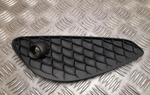Mercedes-Benz B W247 Front grill A2478857002