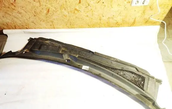 Chrysler Grand Voyager V Wiper trim 05113056AA