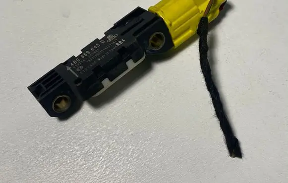 Audi A3 S3 A3 Sportback 8P Airbag deployment crash/impact sensor 4B0959643D