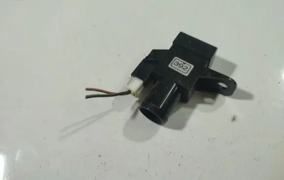 Nissan Almera Tino Sensor 