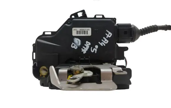 Audi A4 S4 B6 8E 8H Front door lock 4B2837016G