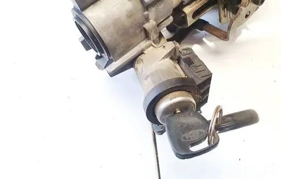 Ford Focus Ignition lock