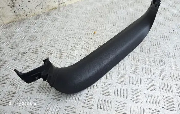 Volkswagen Atlas Tailgate trim 3CN867704 3CN867704A