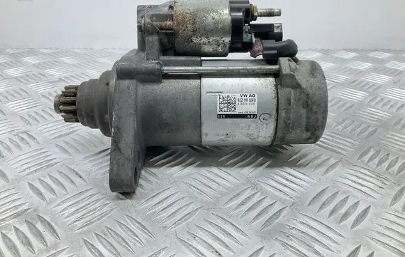 Volkswagen PASSAT B8 Starter motor 02Z911024B
