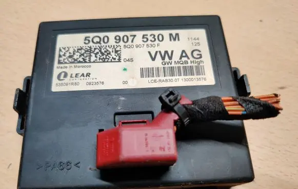 Volkswagen Golf VII Gateway control module 5Q0907530M