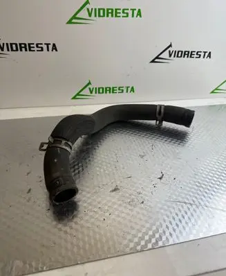 Hyundai Tucson TL Coolant pipe/hose 