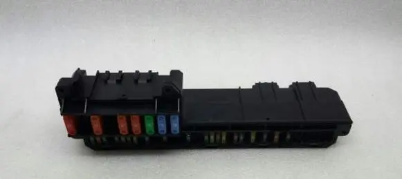 BMW 6 E63 E64 Fuse module 61146957330