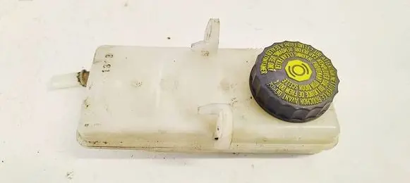 Peugeot 307 Brake fluid reservoir 0204224574