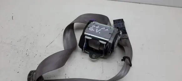 Middle seatbelt (rear)