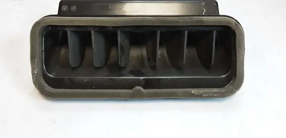 Audi Q7 4M Air intake duct part 4M1858431