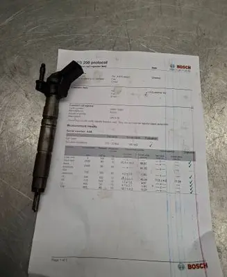 Mercedes-Benz R W251 Fuel injector A6420700587 0445115 060107