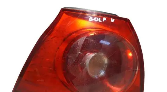 Volkswagen Golf V Rear/tail lights 1K6945095D
