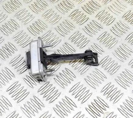 Peugeot 2008 I Front door check strap stopper