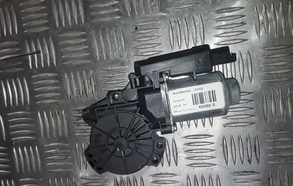 KIA Ceed Rear door window regulator motor 402058D
