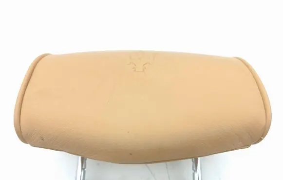 Maserati Quattroporte Rear seat headrest 