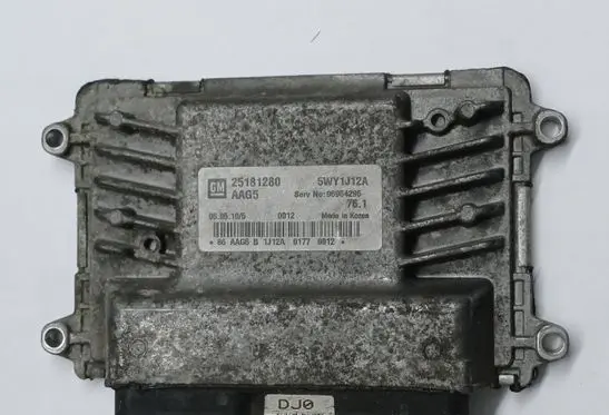 Chevrolet Cruze Engine control unit/module 25181280 5WY1J12A