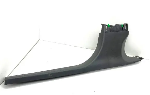 (B) pillar trim (bottom)