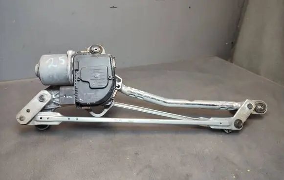 Tesla Model 3 Highland Front wiper linkage and motor 139722501K
