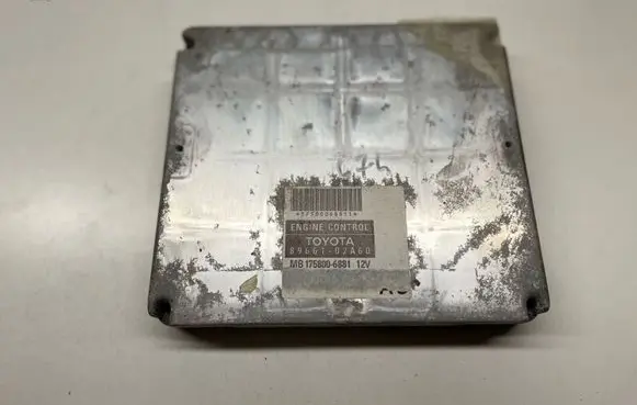 Toyota Corolla Verso AR10 Injection control unit/module 8966102A60