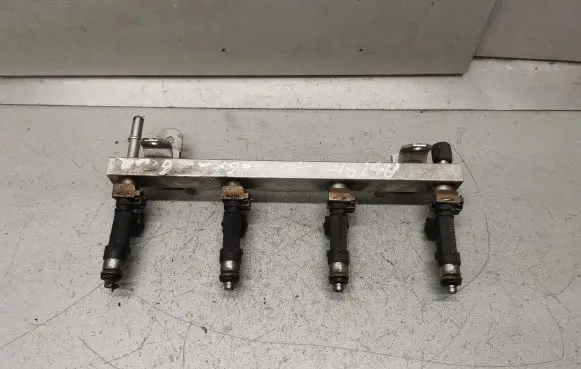 Opel Astra H Fuel injectors set 0280151208