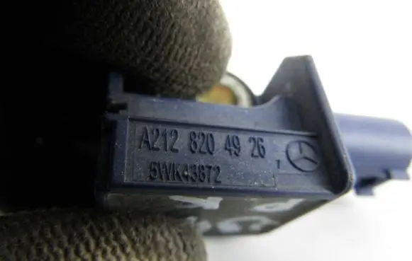 Mercedes-Benz E W212 Airbag deployment crash/impact sensor A2128204926