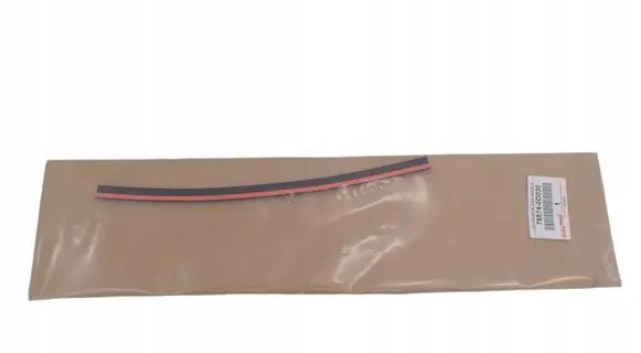Toyota Yaris XP210 Rubber seal loading door AXX125