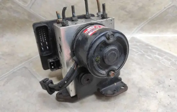 Hyundai Sonata ABS Pump 9566038400 10099394031 10099296762