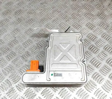 Skoda Enyaq iV Hybrid/electric vehicle battery fan 1EE963231