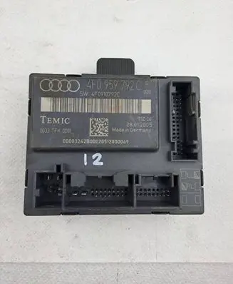 Audi A6 S6 C5 4B Door control unit/module 4F0959792C 4F0910792C 0033TRK0001