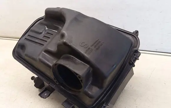 Nissan Qashqai+2 Air filter box BB50A 1087755S01