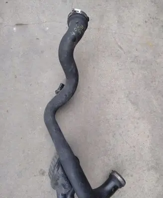 Audi S5 Facelift Intercooler hose/pipe 8K0145673