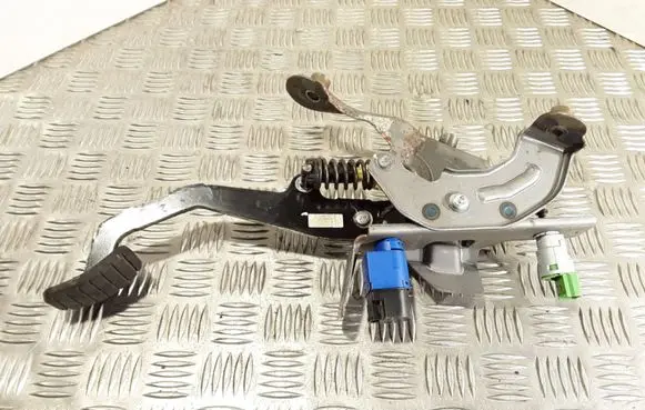 Clutch pedal